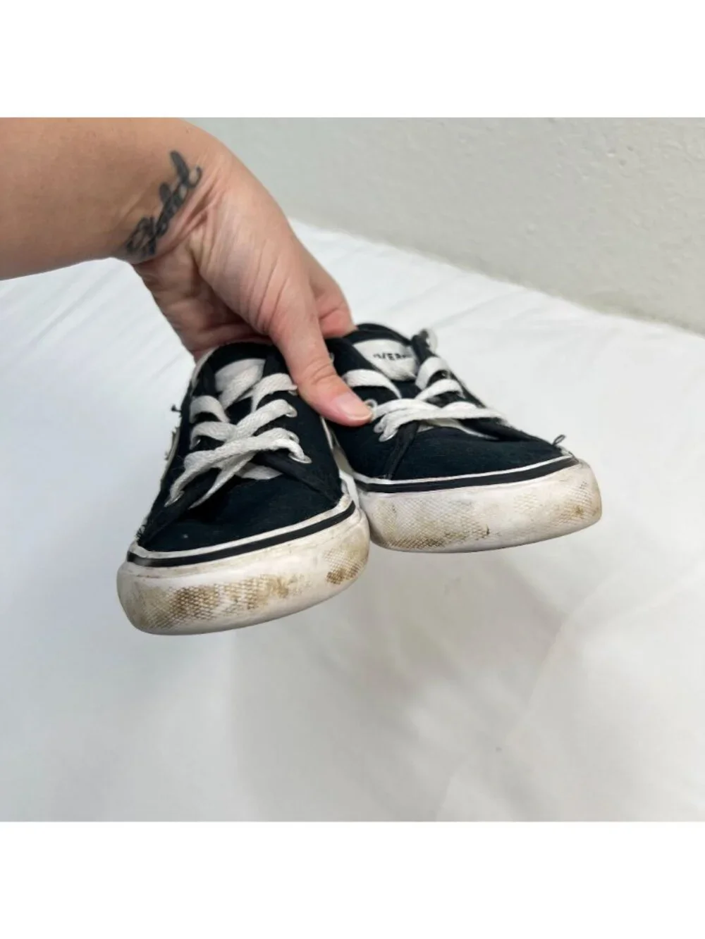 Converse Converse Star Replay Black and White Unisex Kids Sneakers US size 1